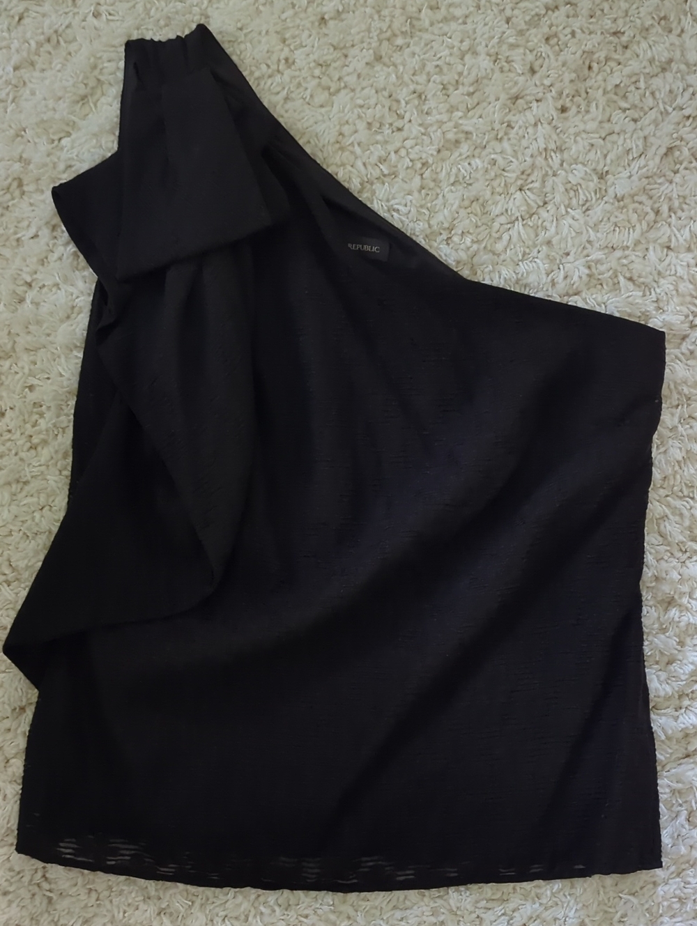 One-Shoulder Top